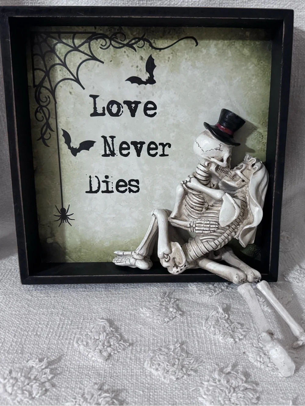 Halloween Gothic Wedding Resin 3D Picture Frame Skeleton Bride & Groom 10 x 10”